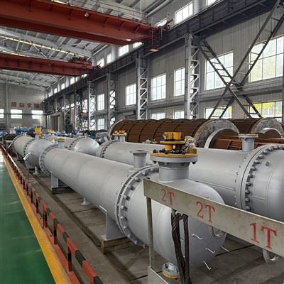 Nikel Alaşımlı Şamandıralı Eşanjör
